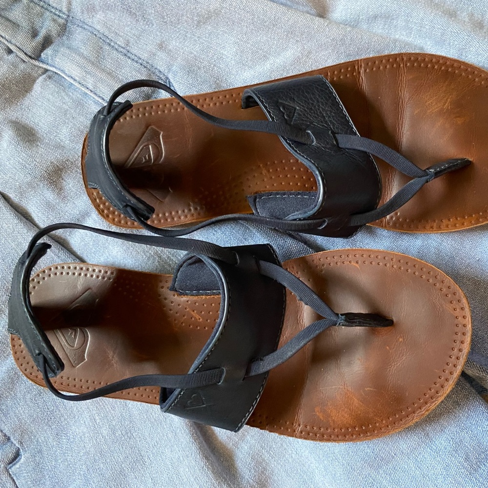 leather sandals-by Roxy- navy blue- size 6.5
